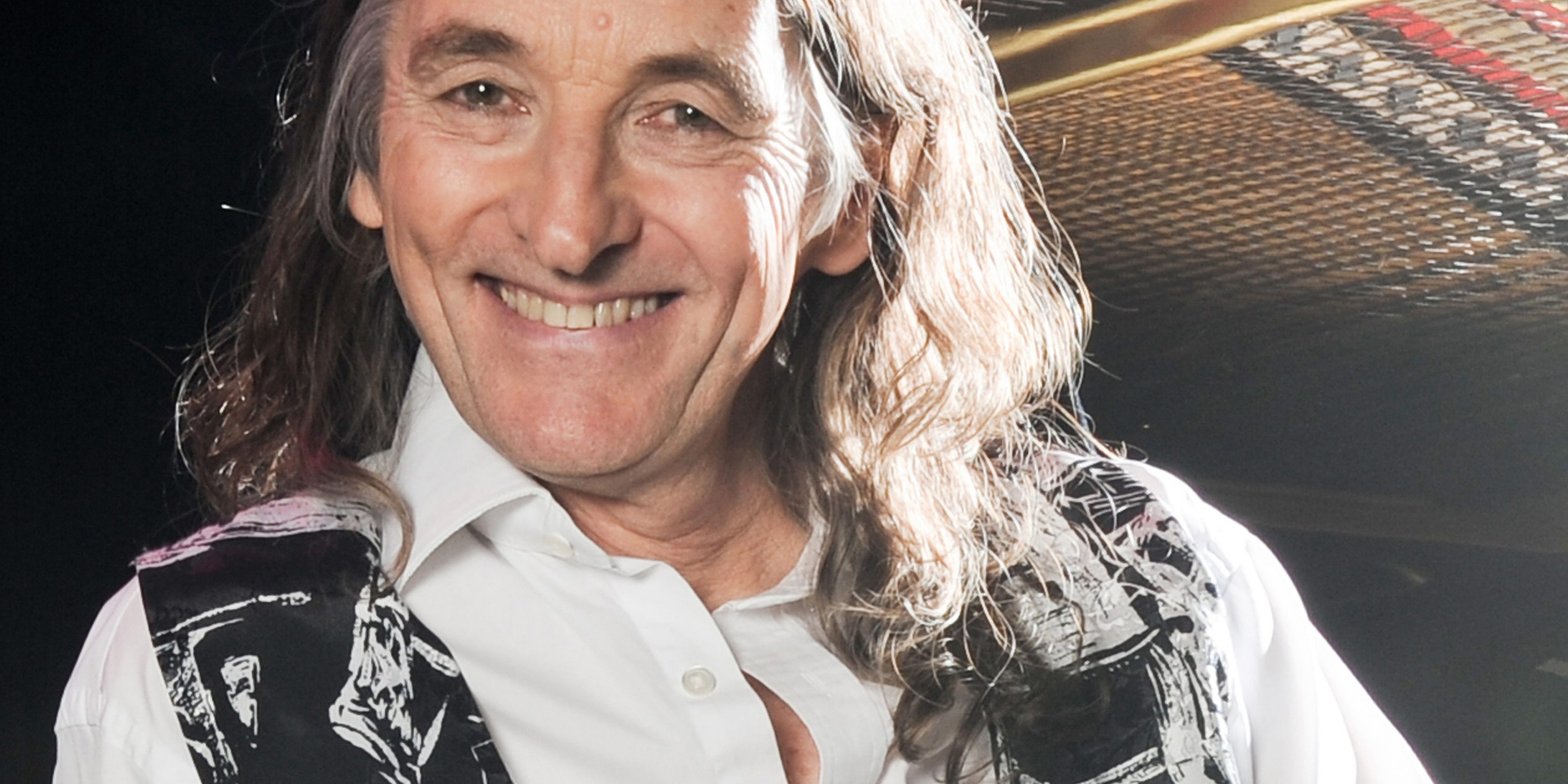 ROGER HODGSON RS1_0820 (600dpi) sq thumb